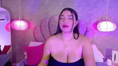 ArianaRougee online show from 11, 7, 2026