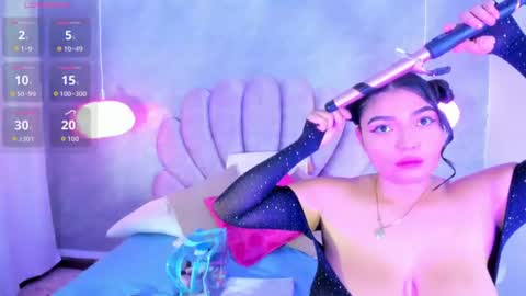 ArianaRougee online show from 19, 7, 2026