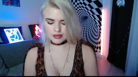 Snapshot of arianasaint chatting on 16, 1, 2026 Mistress Ariana online show from 16, 1, 2026