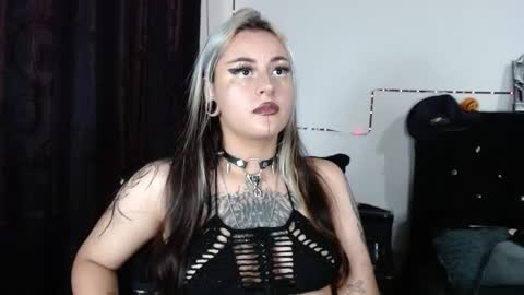 help me 100 hands up my OF is Free  online show from 25, 9, 2025