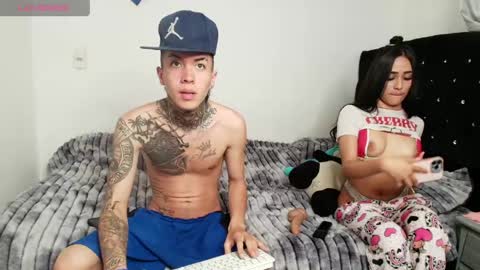 arianna and max online show from 3, 5, 2026