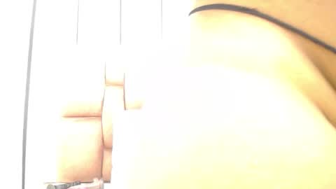 Snapshot of arianna_pearl chatting on 19, 1, 2026 arianna pearl online show from 19, 1, 2026