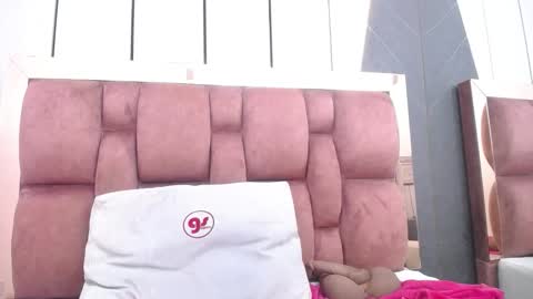 Snapshot of arianna_pearl chatting on 26, 2, 2026 arianna pearl online show from 26, 2, 2026