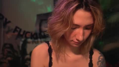 Olivka online show from 7, 11, 2025