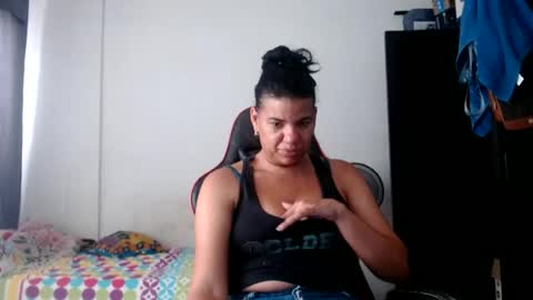 ariannaloovel online show from 9, 7, 2026