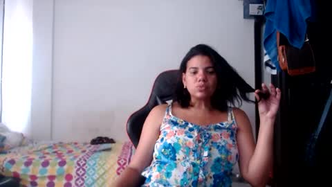 ariannaloovel online show from 23, 7, 2026