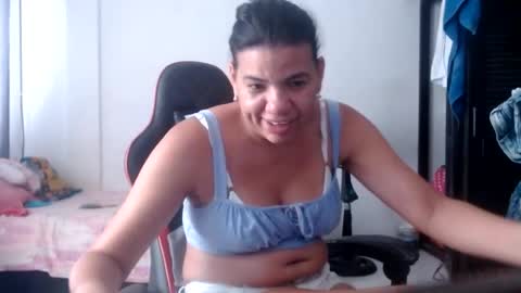 ariannaloovel online show from 31, 7, 2026