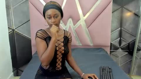 ariannawatson online show from 21, 10, 2025