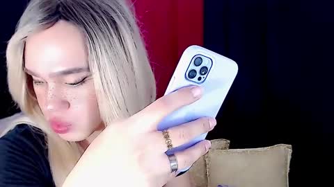 Snapshot of arianne_xoxo777 chatting on 2, 12, 2024 ARIANNE CUMS  online show from 2, 12, 2024