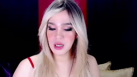 Snapshot of arianne_xoxo777 chatting on 10, 1, 2025 ARIANNE CUMS  online show from 10, 1, 2025
