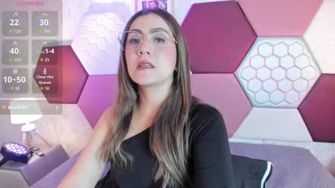 Snapshot of ariarous chatting on 13, 3, 2026 aria online show from 13, 3, 2026