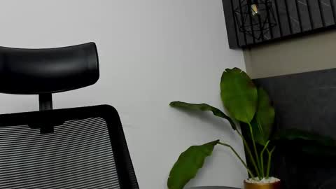 Snapshot of ariasaadeh chatting on 11, 9, 2025 ariasaadeh online show from 11, 9, 2025