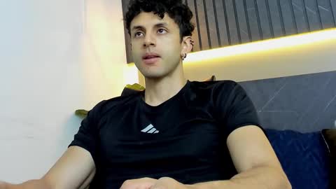 Snapshot of ariasaadeh chatting on 13, 9, 2025 ariasaadeh online show from 13, 9, 2025