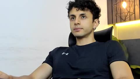 Snapshot of ariasaadeh chatting on 14, 9, 2025 ariasaadeh online show from 14, 9, 2025