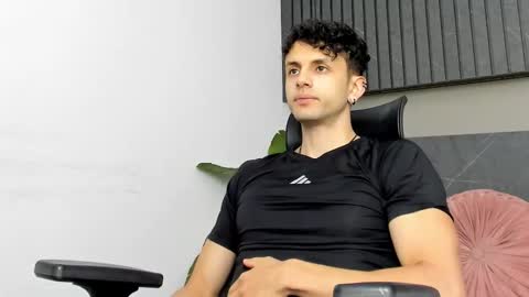 Snapshot of ariasaadeh chatting on 21, 9, 2025 ariasaadeh online show from 21, 9, 2025