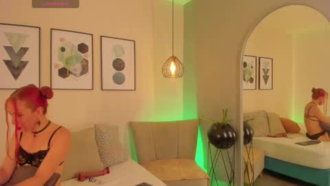 Snapshot of ariavelvet_ chatting on 17, 3, 2026 Aria online show from 17, 3, 2026