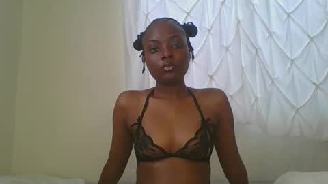 Tight pussy online show from 24, 2, 2026