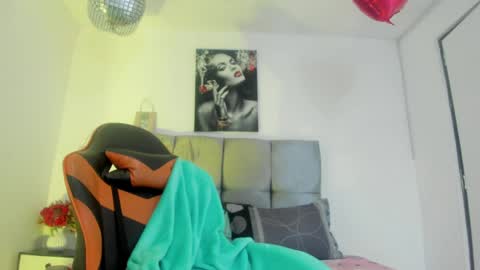 ariel_wish online show from 11, 5, 2026