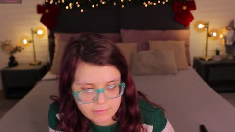 Snapshot of ariell_mini chatting on 18, 12, 2025 Ariell Mini online show from 18, 12, 2025