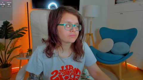 Snapshot of ariell_mini chatting on 16, 3, 2026 Ariell Mini online show from 16, 3, 2026