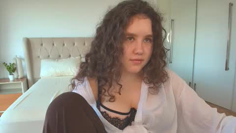 Ariella GTM3  Tue Wed Thu Fri Sat  0400 am-1030pm online show from 19, 2, 2026