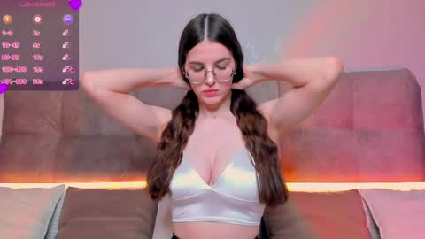 Ariella online show from 13, 2, 2025