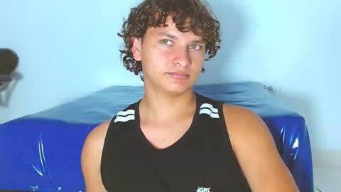 Snapshot of arielnoir6958 chatting on 21, 3, 2026 Ariel Aoir online show from 21, 3, 2026