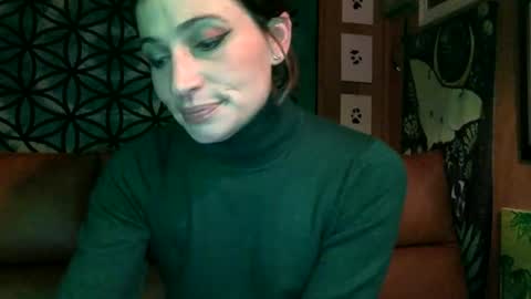 ariel  colin when hes here online show from 18, 12, 2024