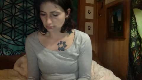 ariel  colin when hes here online show from 31, 1, 2025