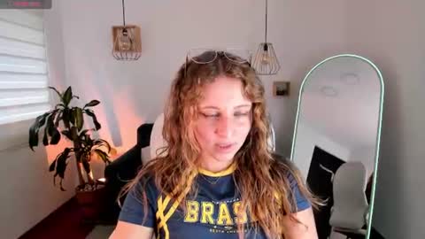 Ari  online show from 25, 7, 2026