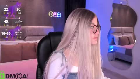 Ari  online show from 13, 10, 2025