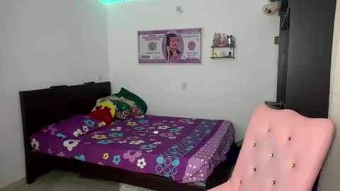 ariza1515 online show from 1, 12, 2025