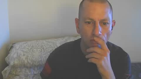 luv2benawty online show from 17, 5, 2026