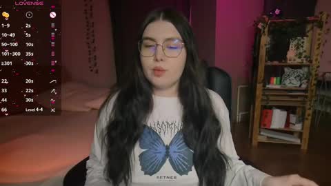 Astrid online show from 3, 5, 2026