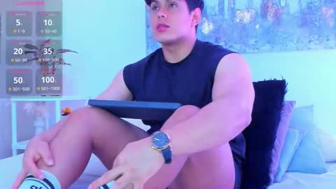   online show from 7, 10, 2025