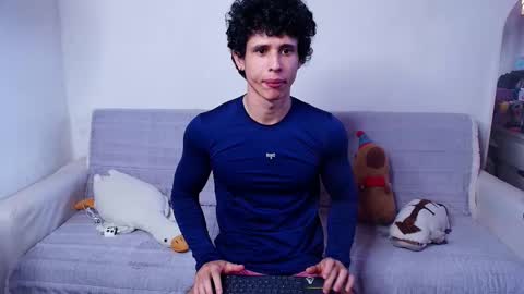 arnold black online show from 8, 3, 2025