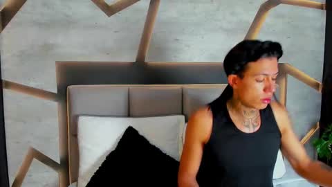 Arohom Lester online show from 9, 2, 2026