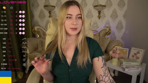 AROLINA online show from 15, 12, 2024