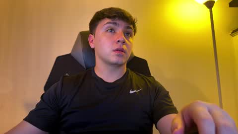 aron__cooper online show from 17, 7, 2026