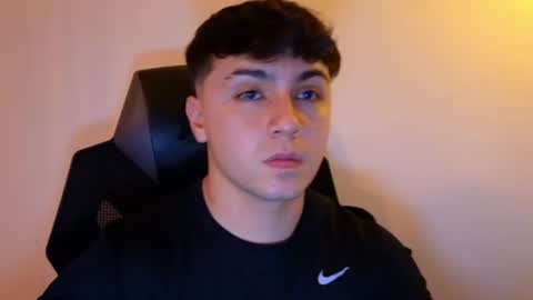 aron__cooper online show from 25, 7, 2026