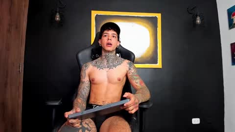 Snapshot of aron_ford chatting on 9, 12, 2024 Aron ford online show from 9, 12, 2024