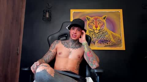 Snapshot of aron_ford chatting on 30, 1, 2025 Aron ford online show from 30, 1, 2025