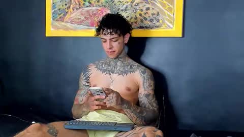 Snapshot of aron_ford chatting on 10, 9, 2025 Aron ford online show from 10, 9, 2025