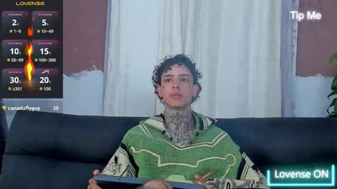 Snapshot of aron_ford chatting on 8, 10, 2025 Aron ford online show from 8, 10, 2025