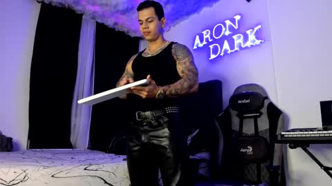 Snapshot of arondark chatting on 12, 2, 2025 DarkMaster online show from 12, 2, 2025