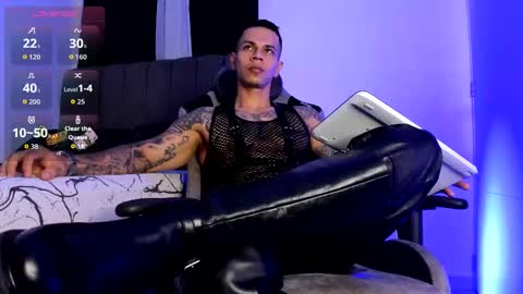 Snapshot of arondark chatting on 27, 9, 2025 DarkMaster online show from 27, 9, 2025