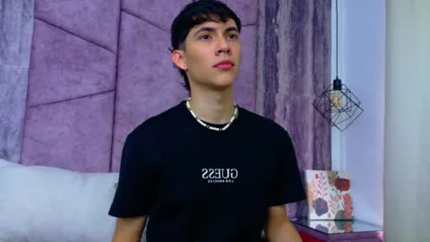 Arontawers online show from 20, 4, 2026
