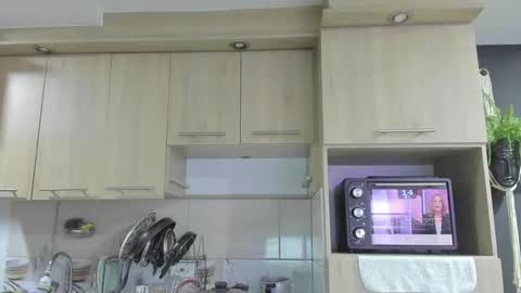 ARON  Independent model  online show from 27, 9, 2025