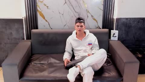 Snapshot of aroon_sexx21 chatting on 15, 5, 2026 Aroon online show from 15, 5, 2026