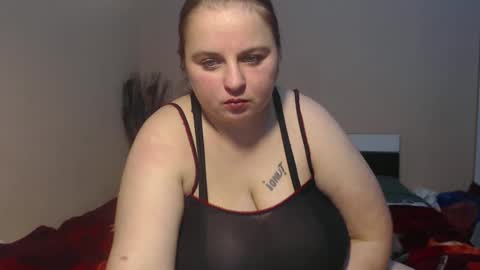 Snapshot of arriana98 chatting on 4, 12, 2025 Arriana online show from 4, 12, 2025
